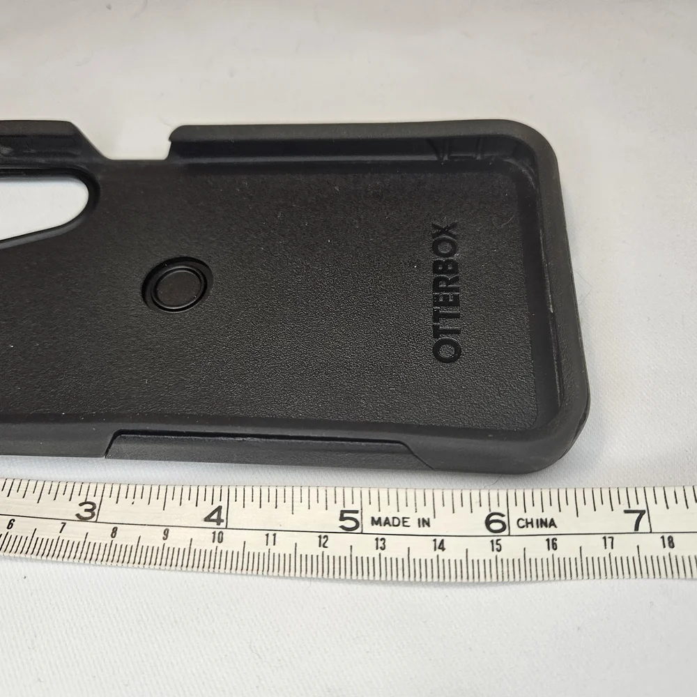 OtterBox Samsung A16 Black Phone Case